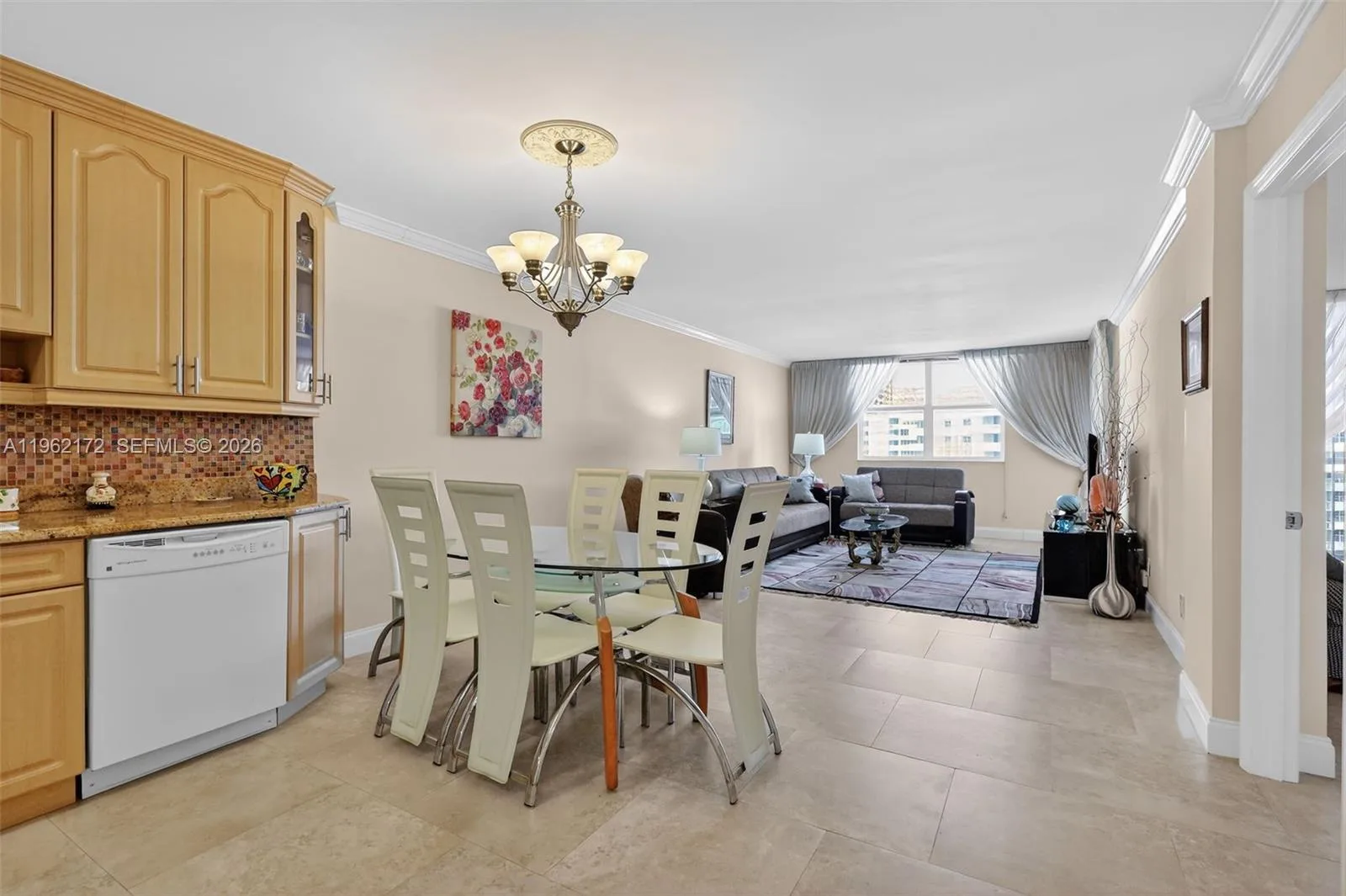 1849 S Ocean Dr # 905, Hallandale Beach, FL 33009