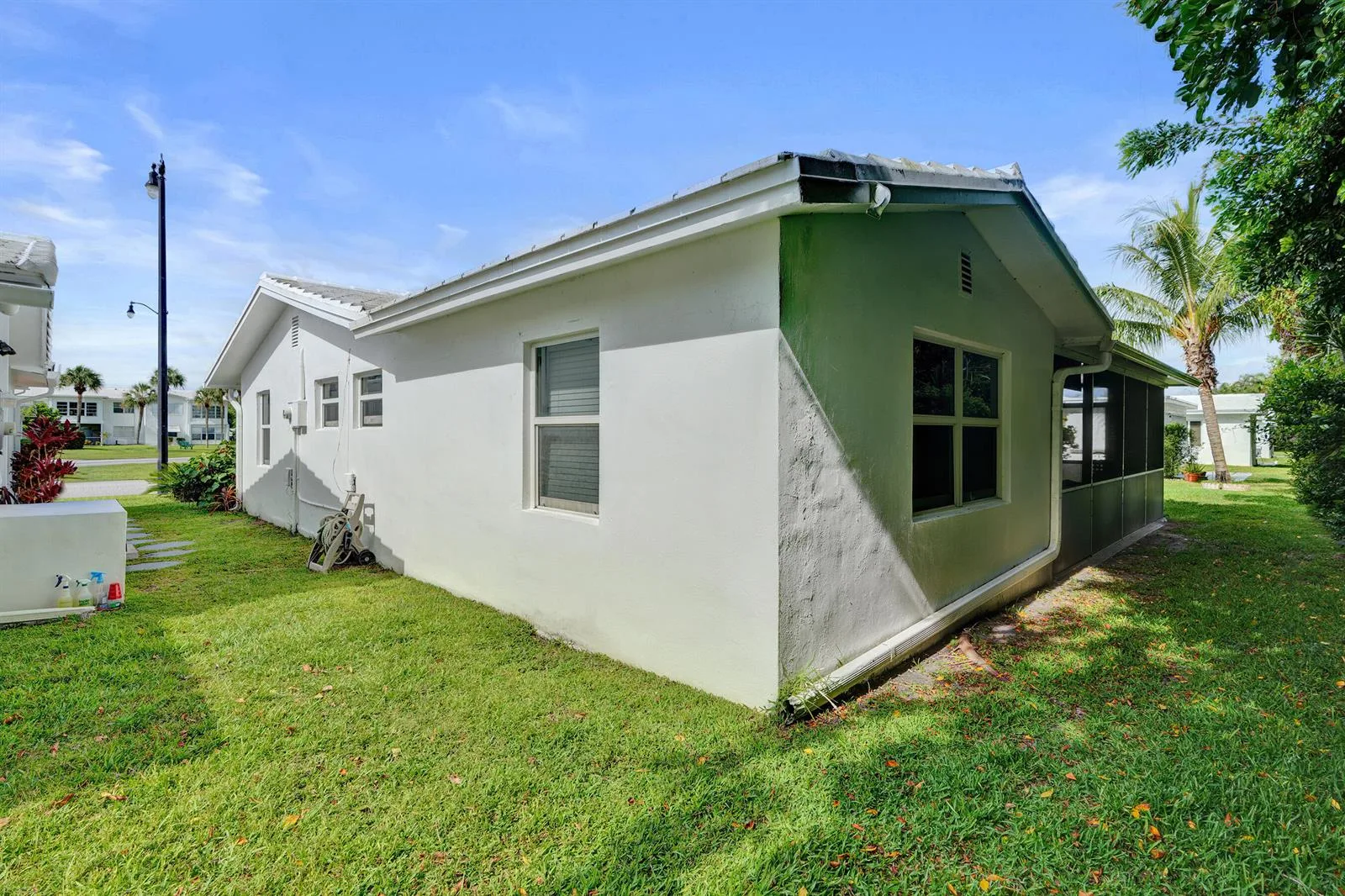 411 NW 26th Court, Pompano Beach, FL 33064 photo 6