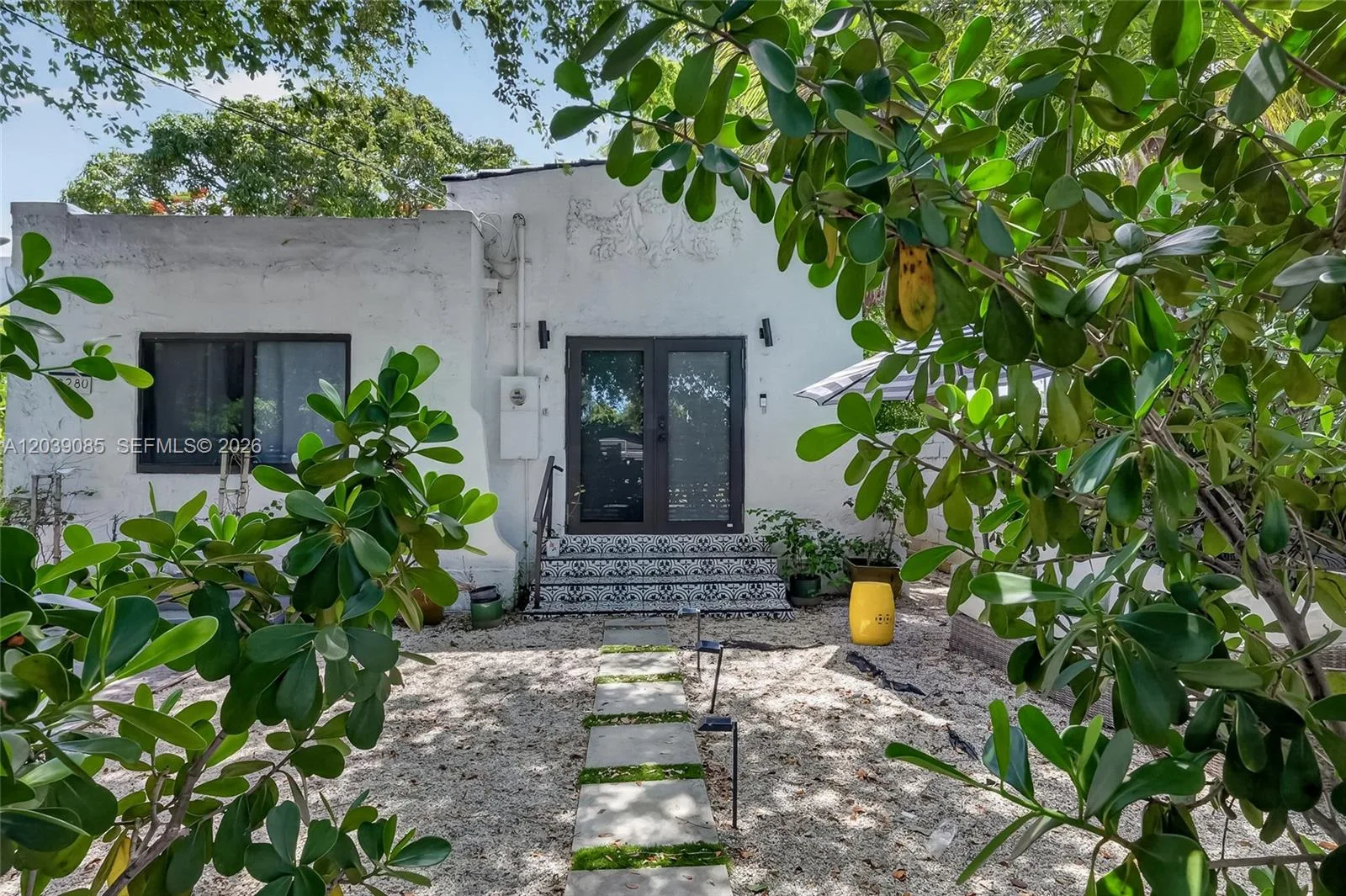 8280 NE 1st Pl, Miami, FL 33138