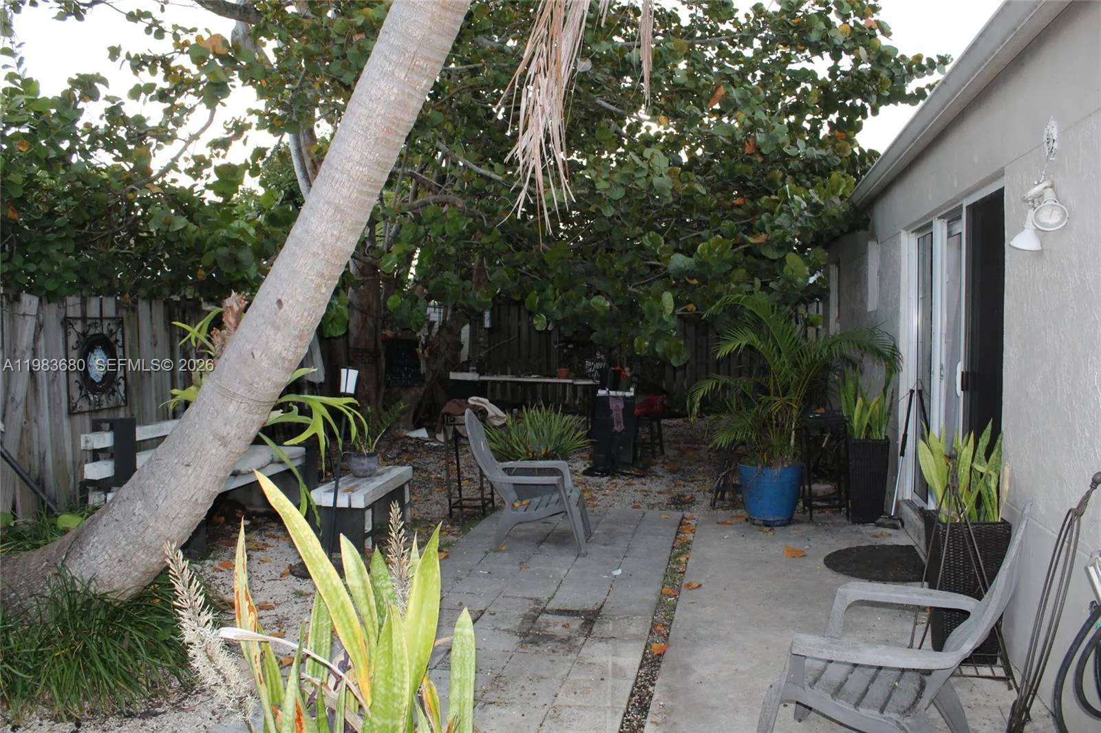 9818 SW 222nd Ter, Cutler Bay, FL 33190 photo 4