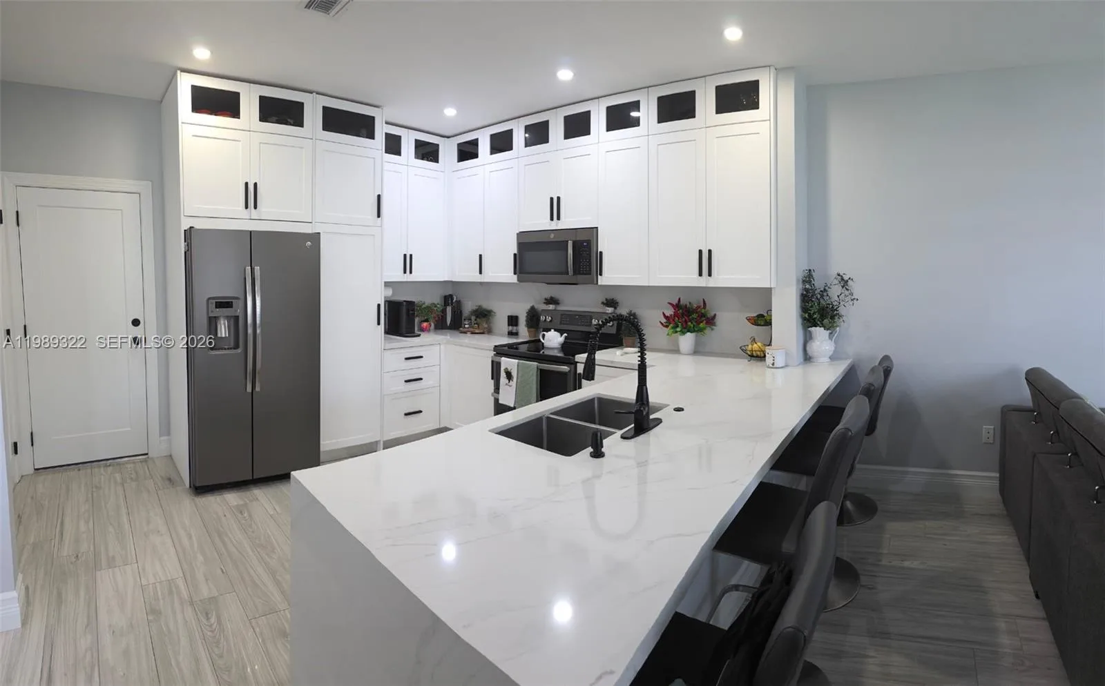 680 NW 159th Ave, Pembroke Pines, FL 33028 photo 12