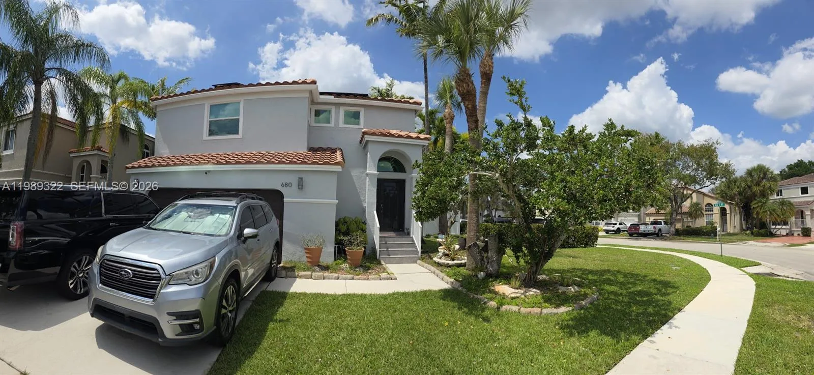 680 NW 159th Ave, Pembroke Pines, FL 33028 photo 2