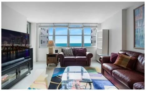 6039 Collins Ave # 619, Miami Beach, FL 33140