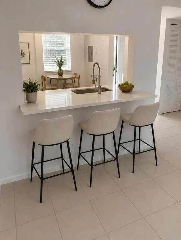 146 NW 91st Avenue, Pembroke Pines, FL 33024 — zdjęcie 3
