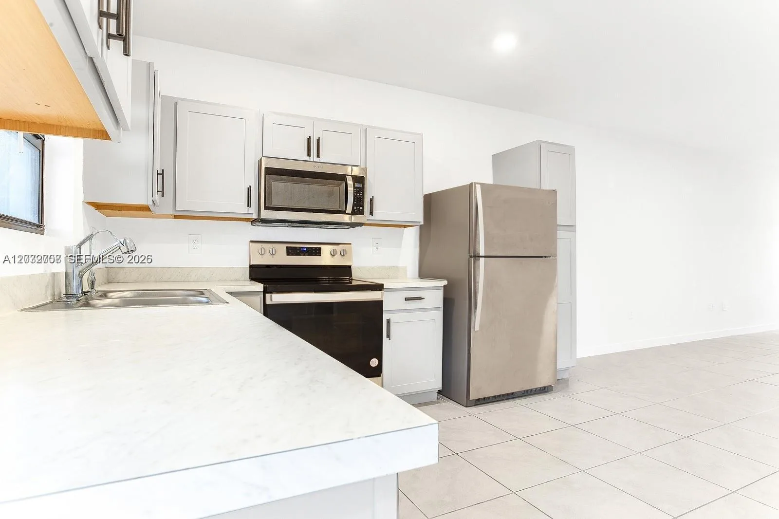 109 NE 3rd Ct, Florida City, FL 33034 photo 8