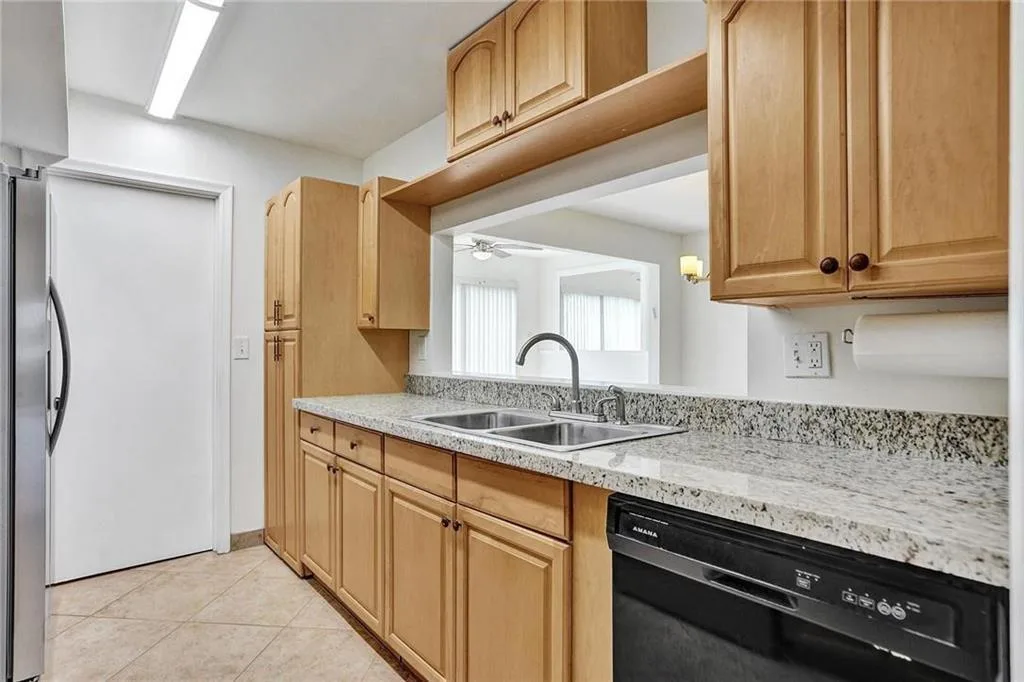 4924 SHERIDAN Street, Hollywood, FL 33021 photo 10