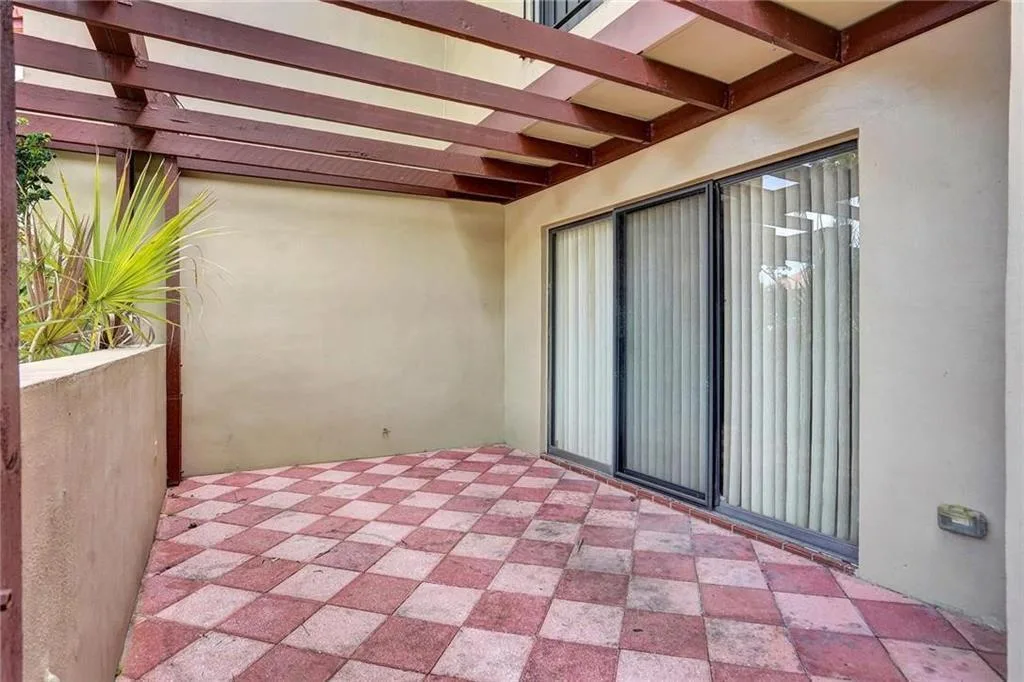 4924 SHERIDAN Street, Hollywood, FL 33021 photo 4