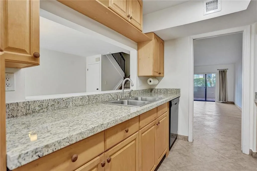 4924 SHERIDAN Street, Hollywood, FL 33021 photo 9