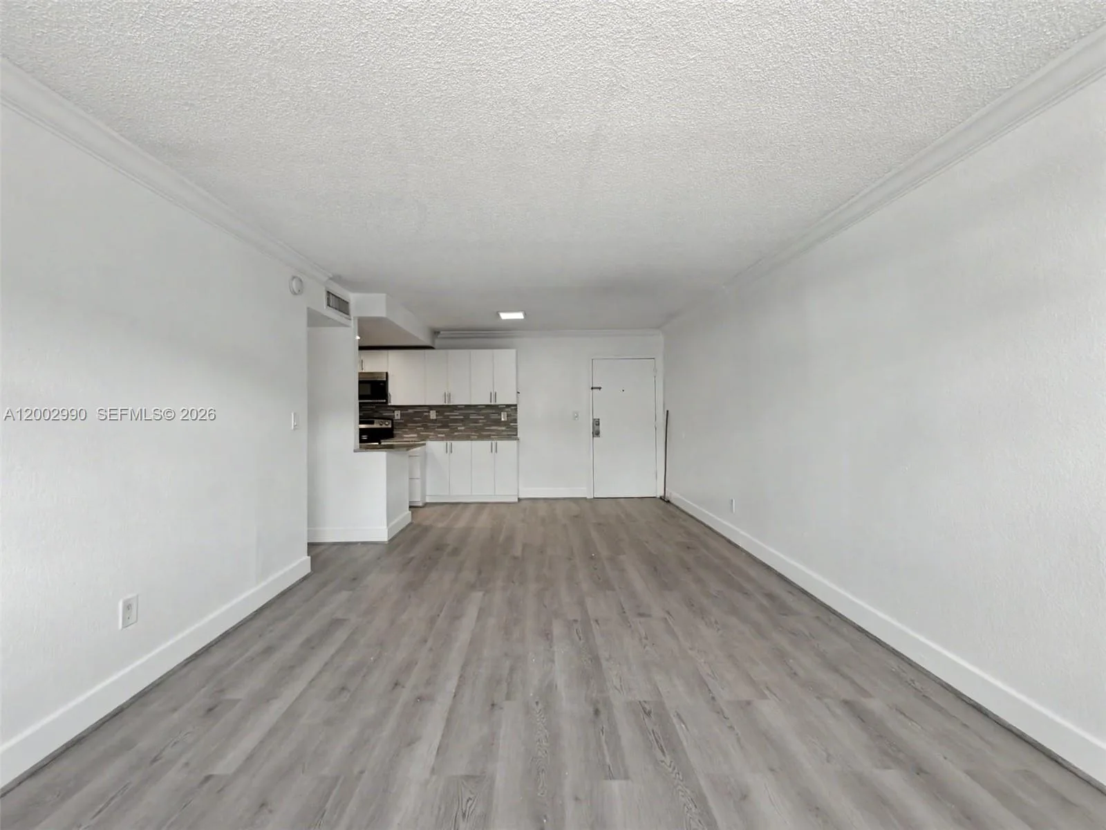 606 W 81st St # 120, Hialeah, FL 33014 photo 8