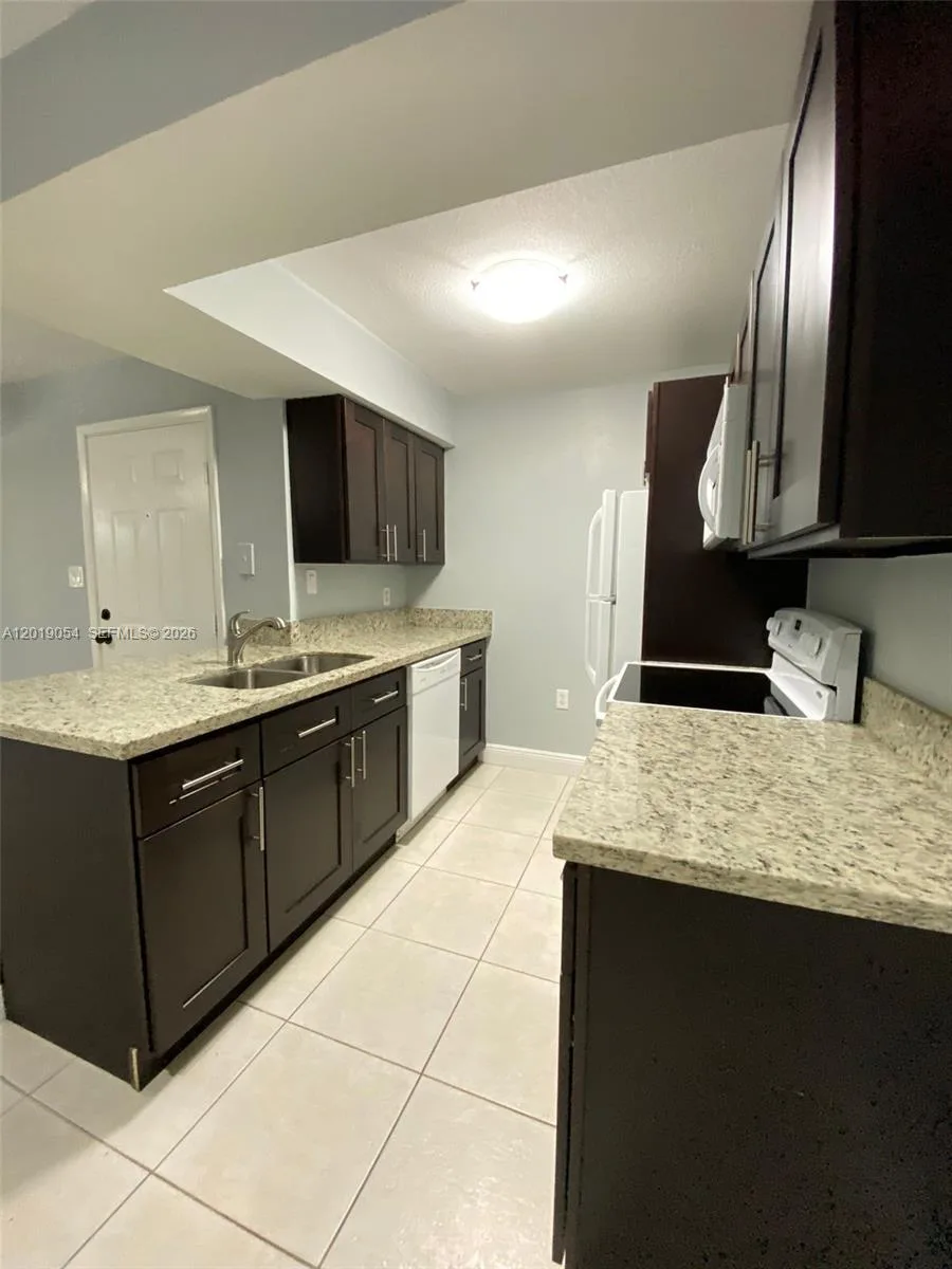 15551 SW 104th Ter # 8111, Miami, FL 33196 photo 3