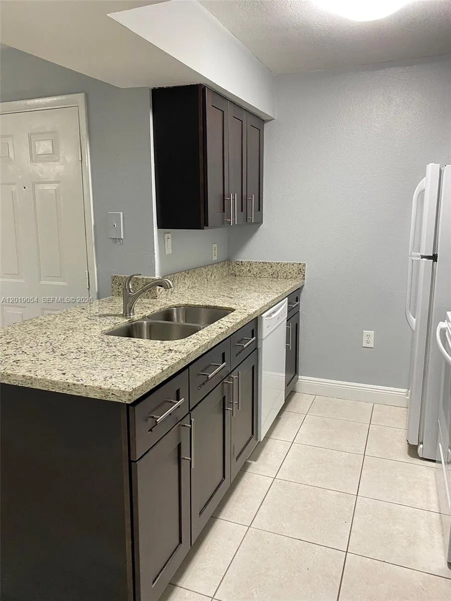 15551 SW 104th Ter # 8111, Miami, FL 33196 photo 4