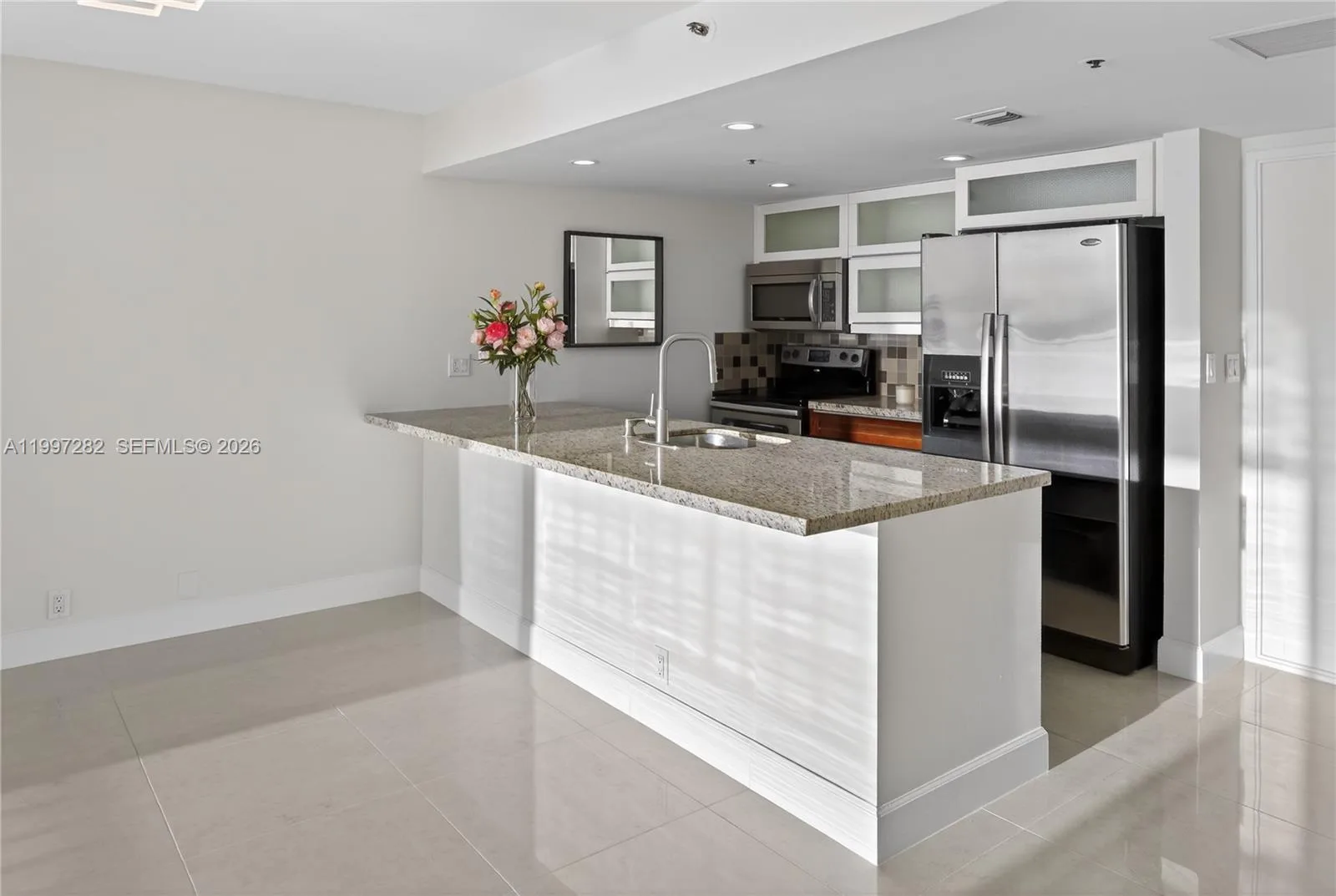 7601 E Treasure Dr # 1119, North Bay Village, FL 33141 photo 7