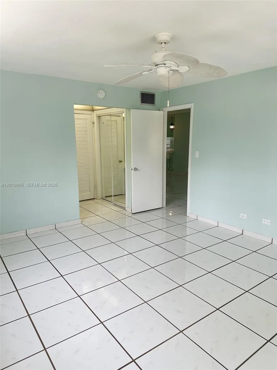 300 Galen Dr # 206, Key Biscayne, FL 33149 photo 11