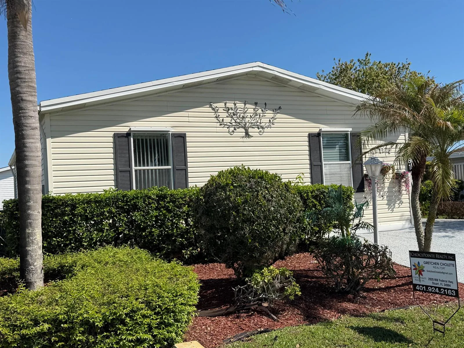 8181 14TH HOLE Drive, Port St. Lucie, FL 34952 photo 2