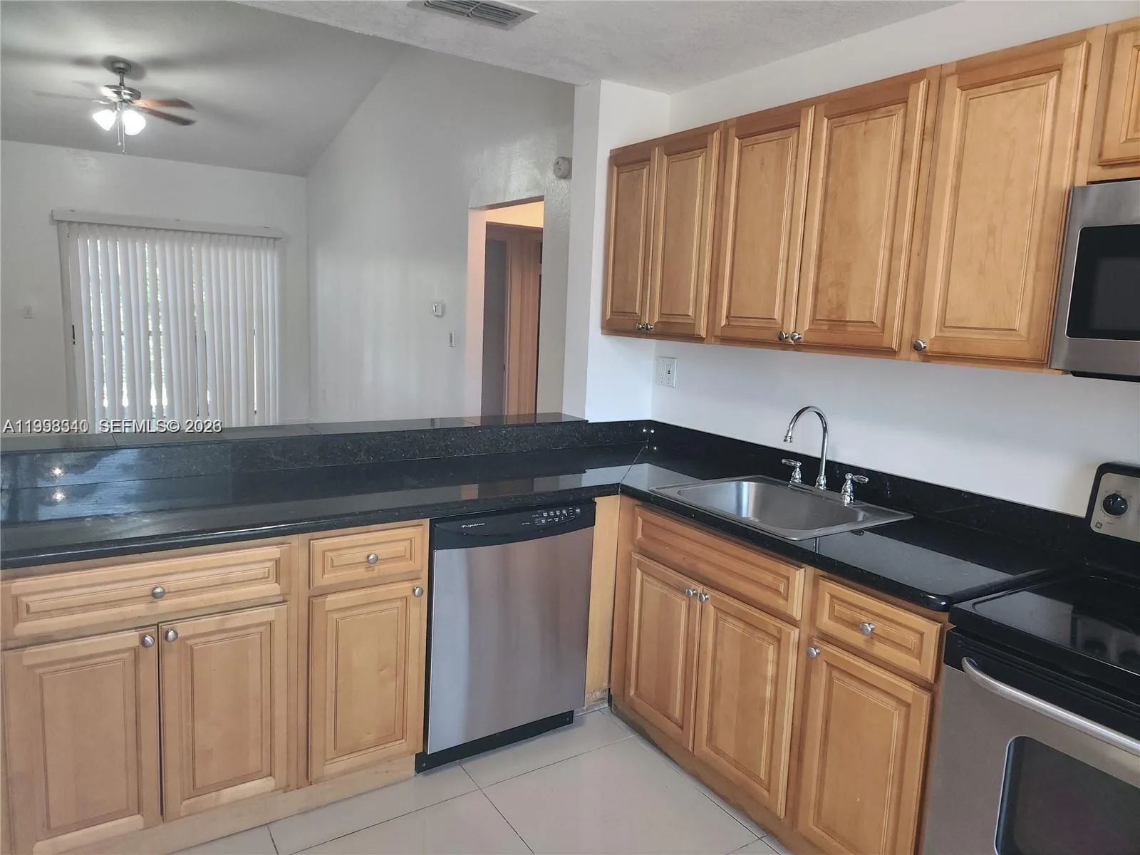 8059 SW 21 CT # 8059, Miramar, FL 33025 photo 3