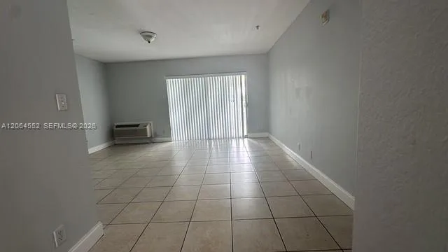 4271 NW 5th St # 256, Plantation, FL 33317 photo 2