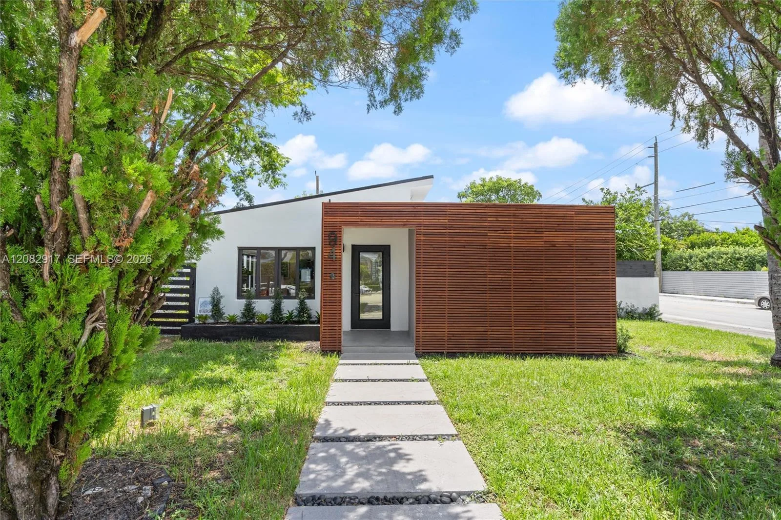 94 NW 48th St # 0, Miami, FL 33127