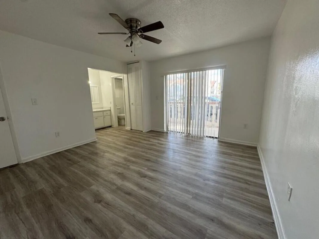 2031 NE 139th Street # 40, North Miami Beach, FL 33181 photo 2