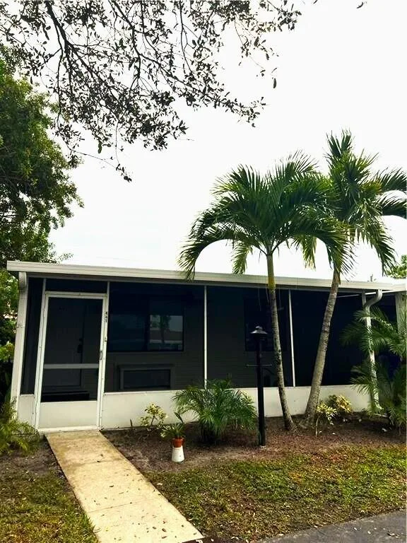 441 7th Place # 441, Vero Beach, FL 32962