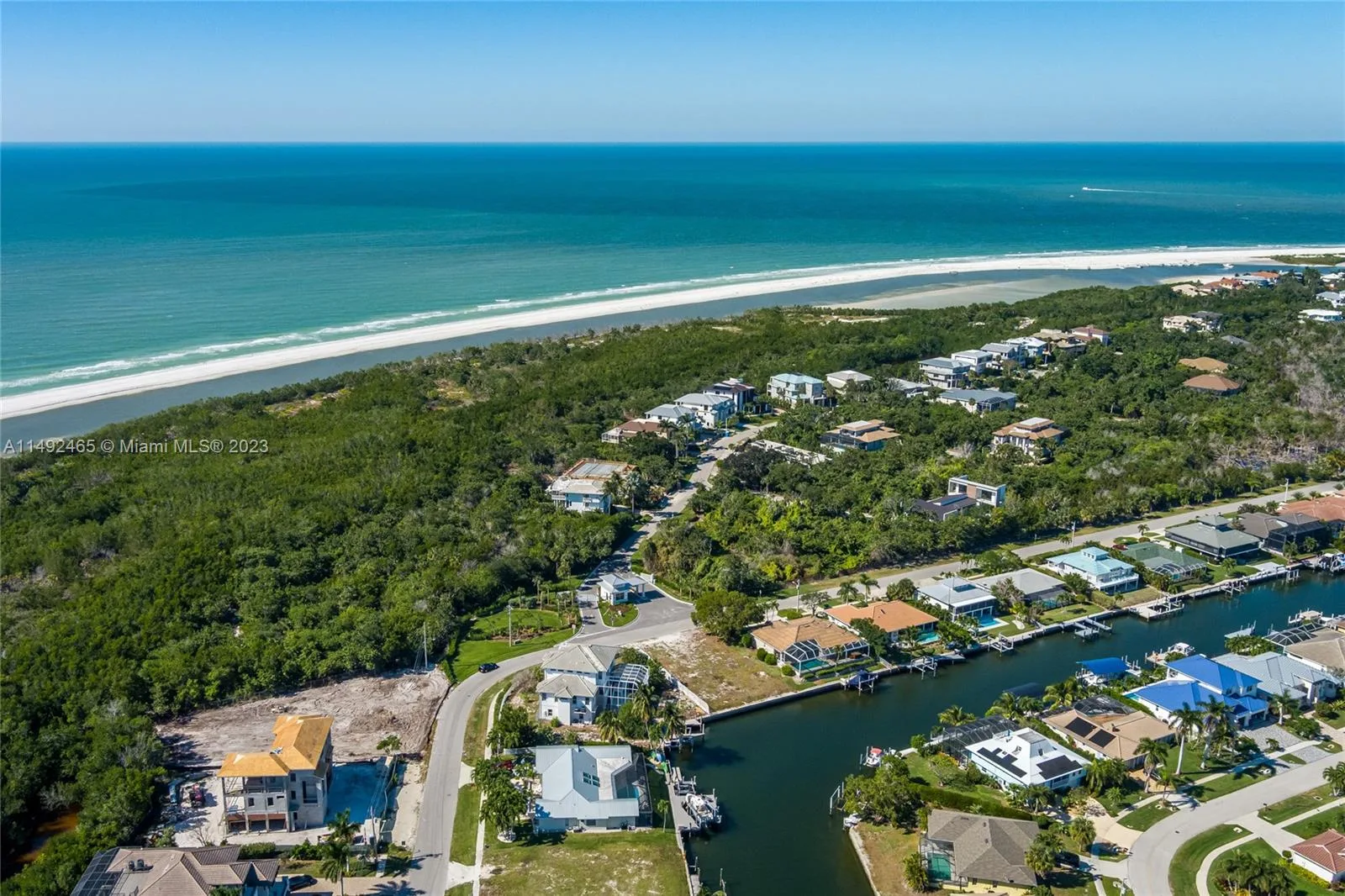 609 Spinnaker Drive, Other City - In The State Of Florida, FL 34145 photo 2