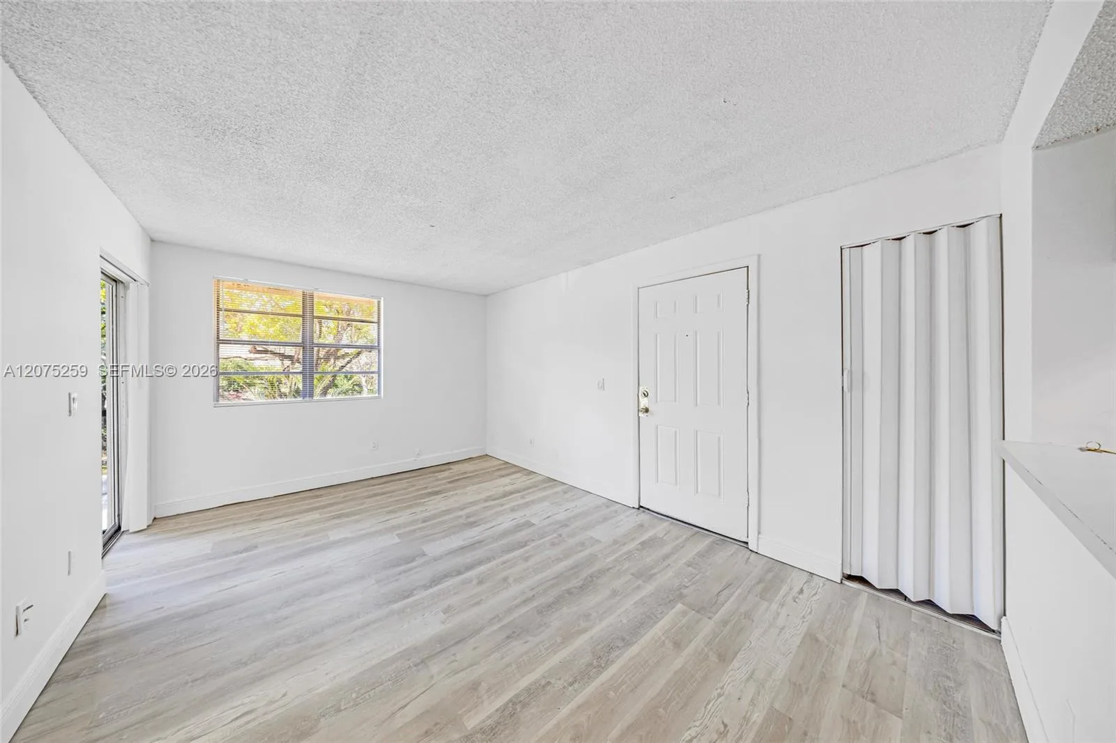 1237 SW 46th Ave # 806, Pompano Beach, FL 33069 photo 3
