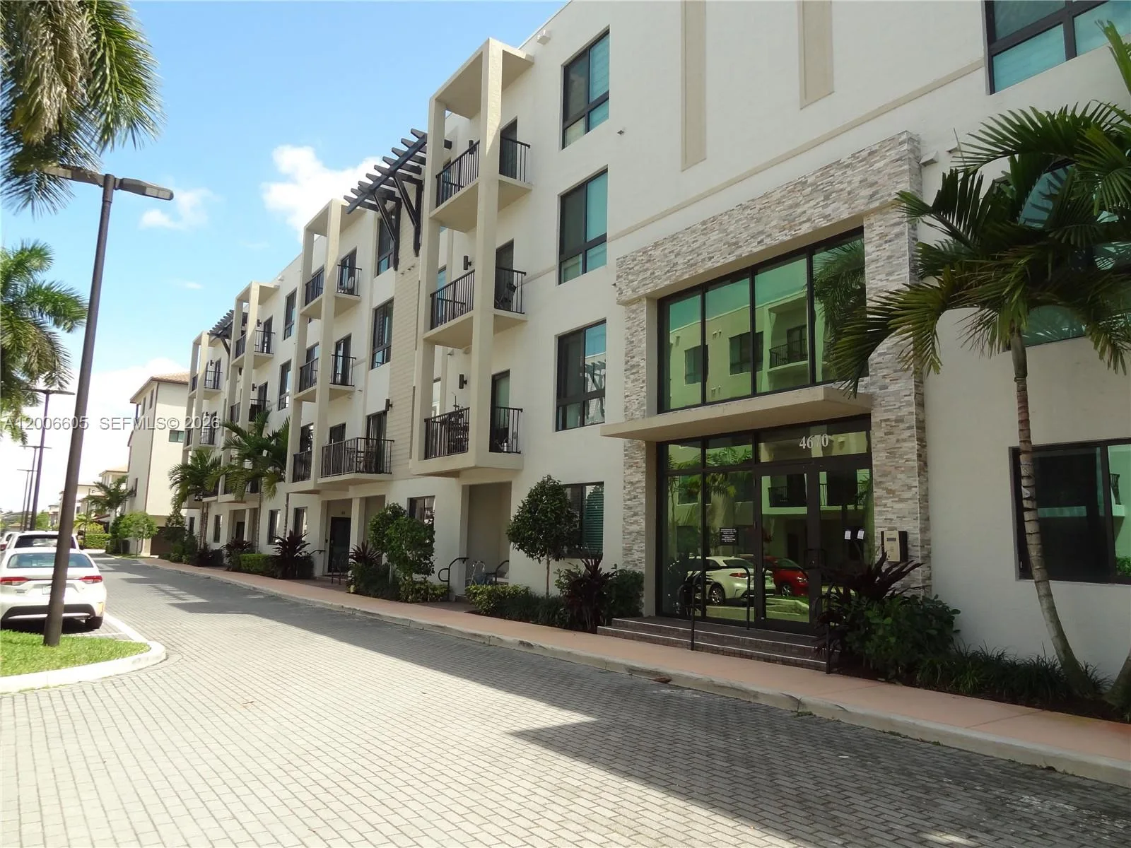 4670 NW 84th Ave # 44, Doral, FL 33166
