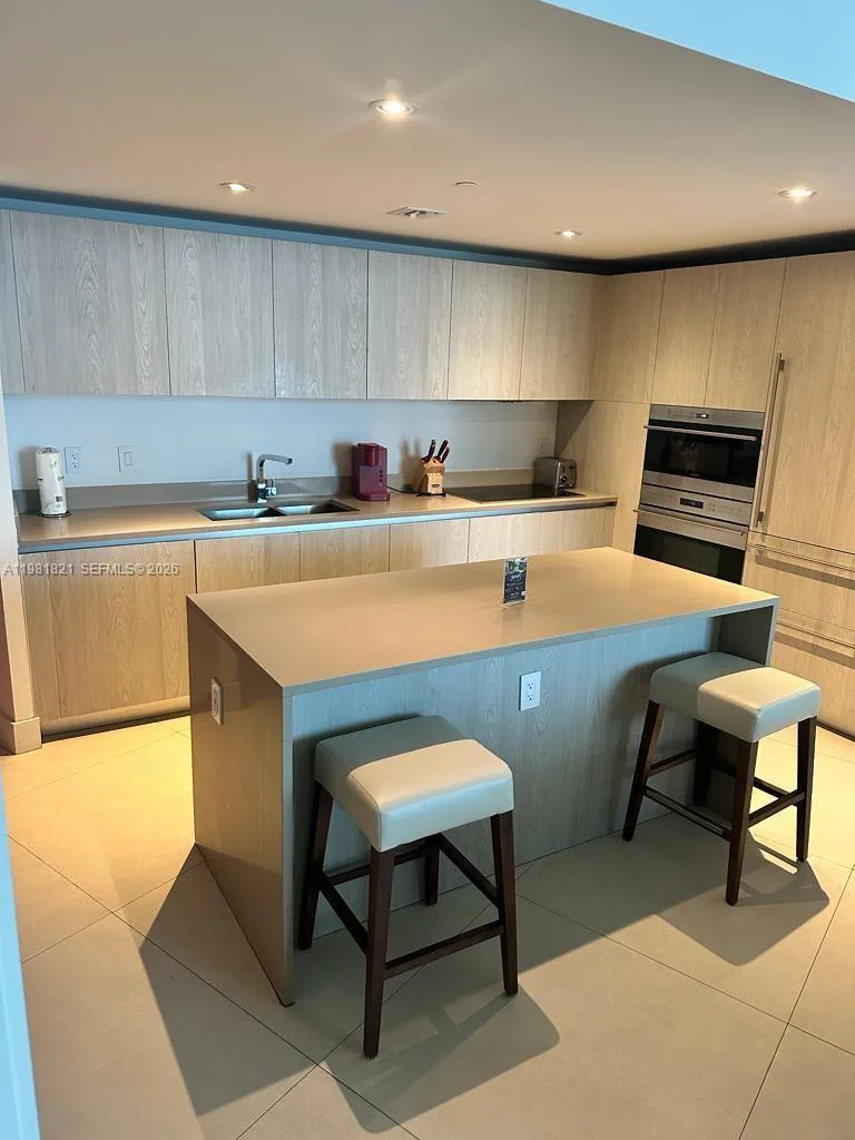 4111 S Ocean Dr # MPH5, Hollywood, FL 33019 photo 3