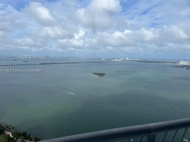 1750 N Bayshore Dr # 5501, Miami, FL 33132 photo 3