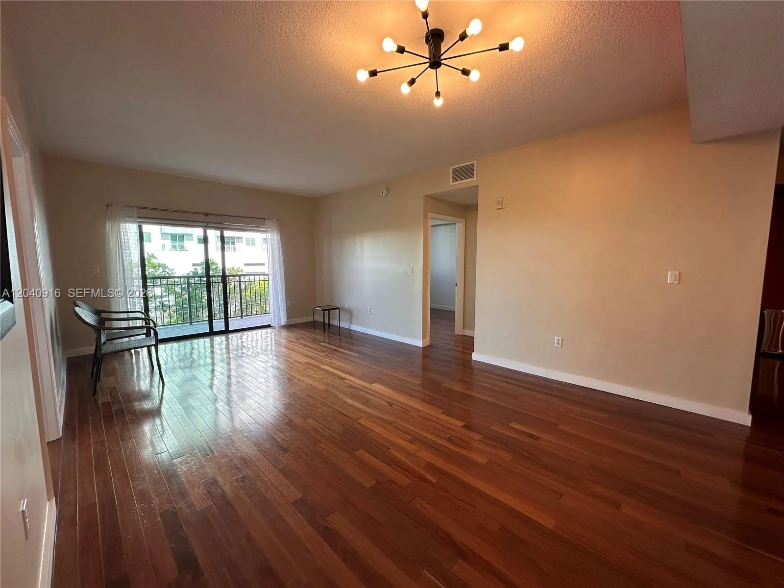 3590 Coral Way # 611, Miami, FL 33145 photo 10