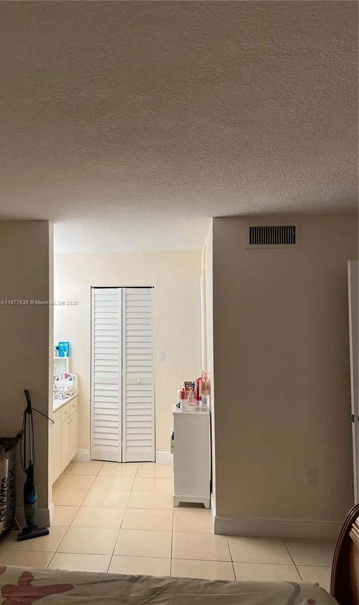 8875 Fontainebleau Blvd # 203, Miami, FL 33172 photo 10