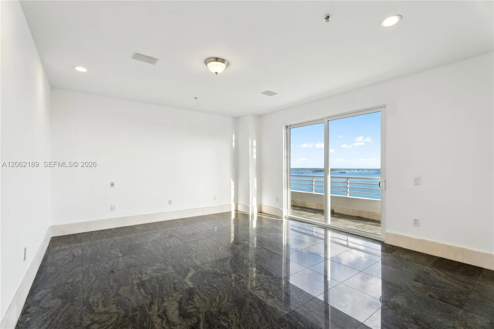 1402 Brickell Bay Dr # 1601, Miami, FL 33131 photo 10