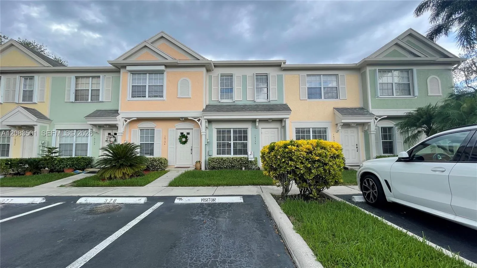 16736 Hemingway Dr # 16736, Weston, FL 33326