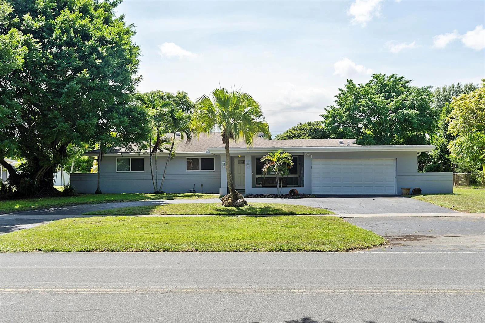 521 SW 59th Avenue, Plantation, FL 33317