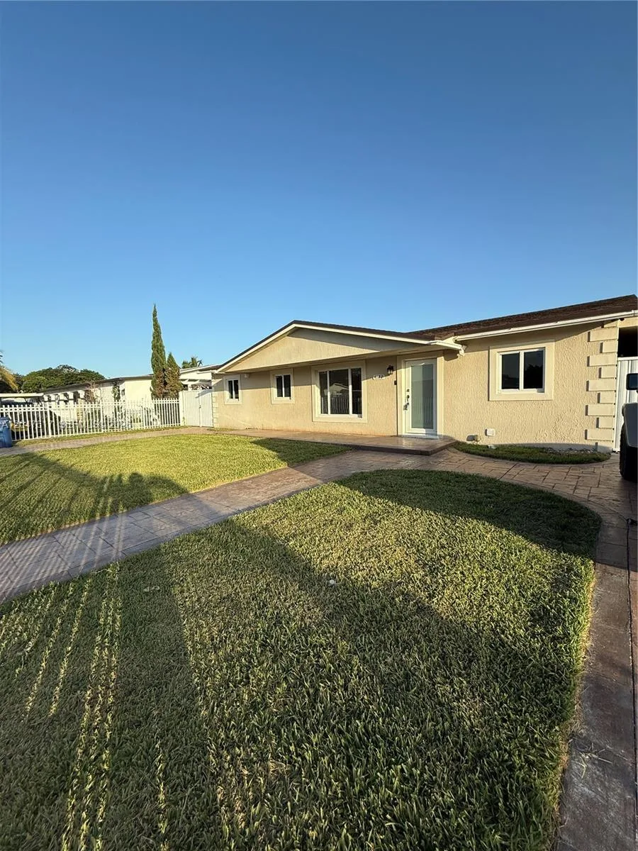 4172 NW 201st St # 1, Miami Gardens, FL 33055