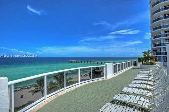 16711 Collins Ave # 602, Sunny Isles Beach, FL 33160 photo 2