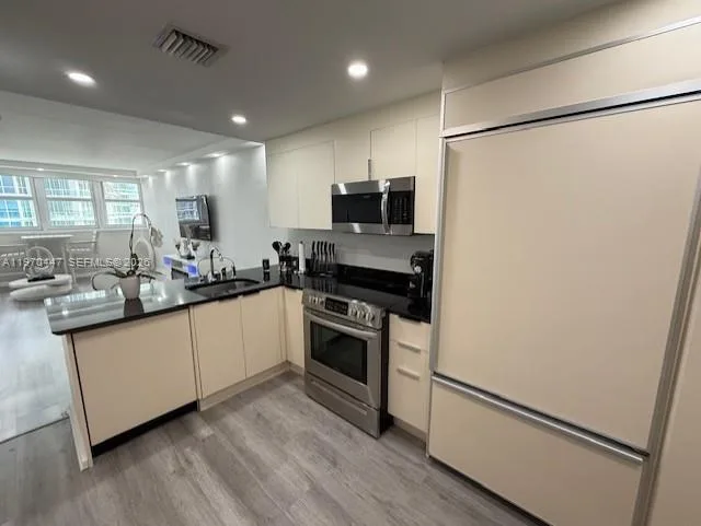 10275 Collins Ave # PH 1505, Bal Harbour, FL 33154 photo 5