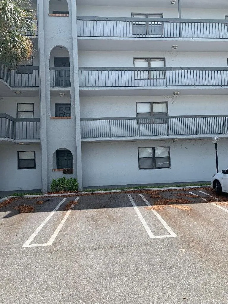 2050 N Congress Avenue # 301, West Palm Beach, FL 33401