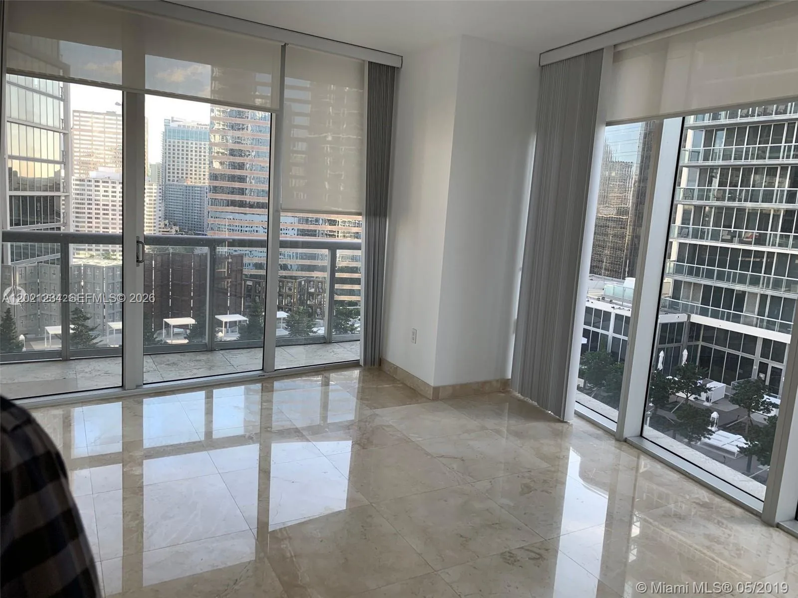 475 Brickell Ave # 1813, Miami, FL 33131 photo 6