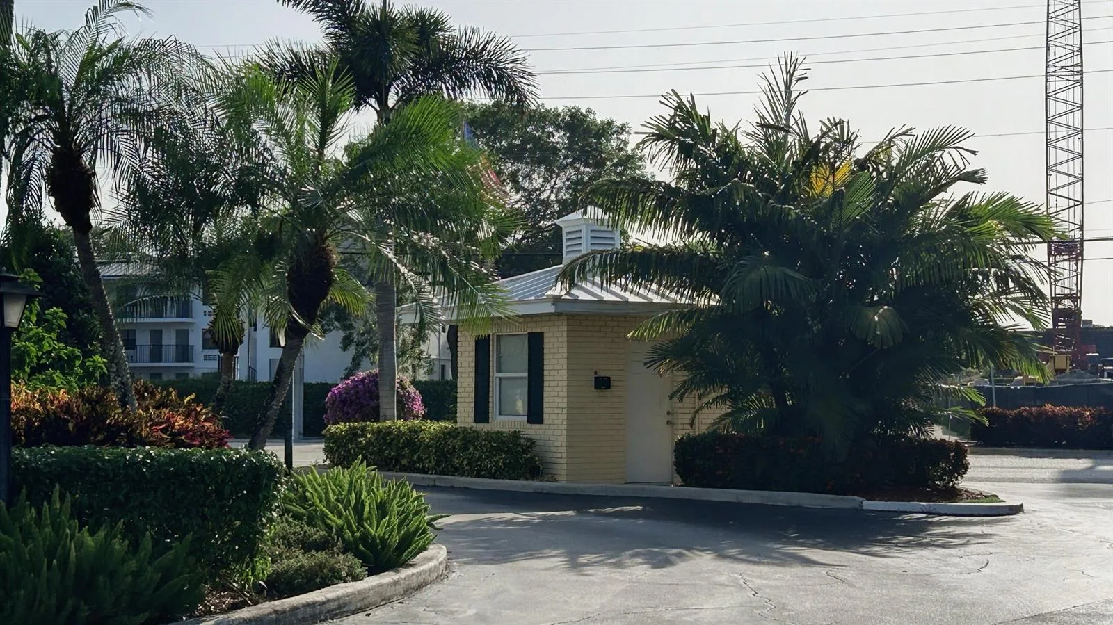 21 Colonial Club Drive # 202, Boynton Beach, FL 33435