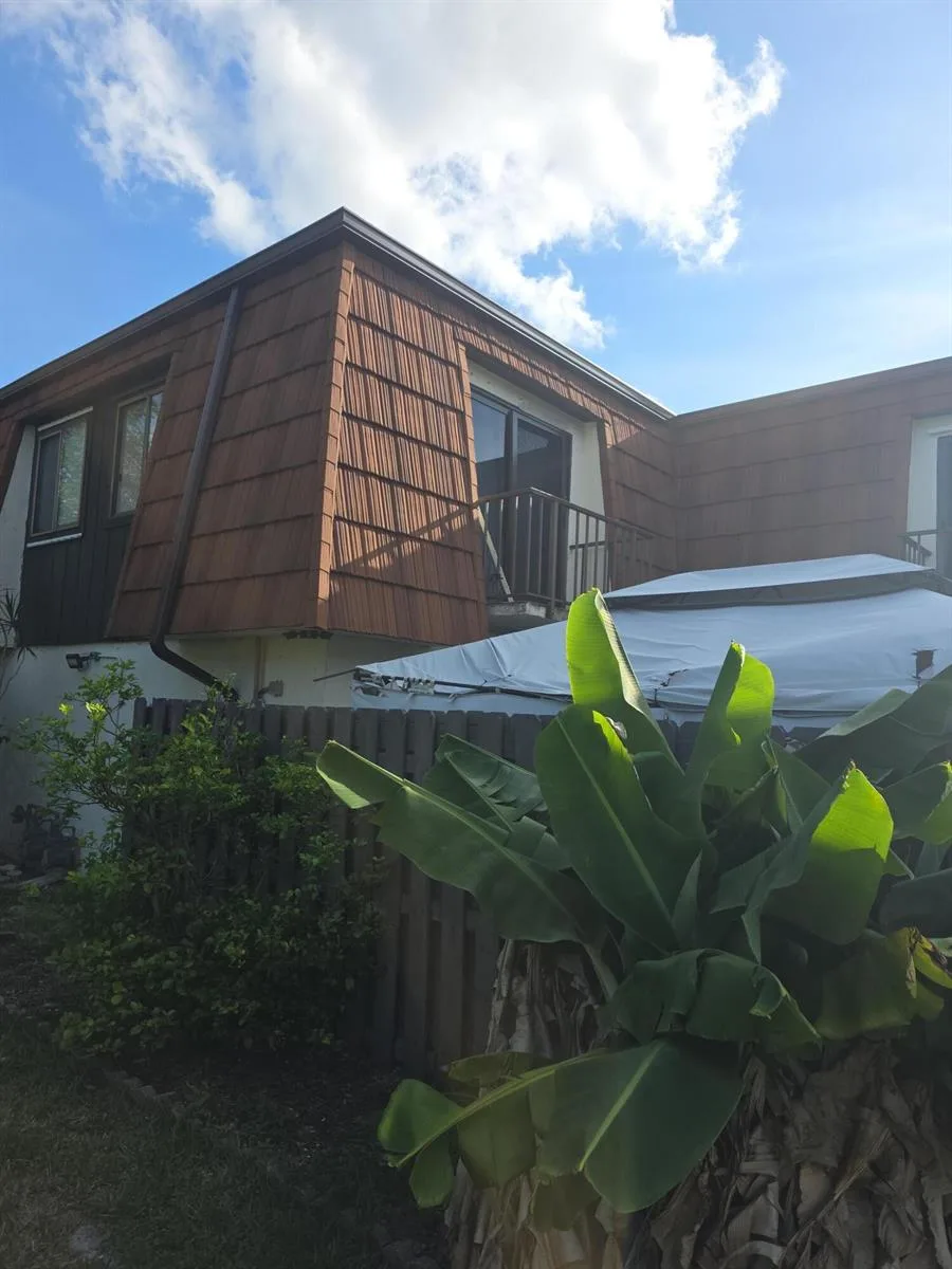 2164 White Pine Circle # B, FL 33415