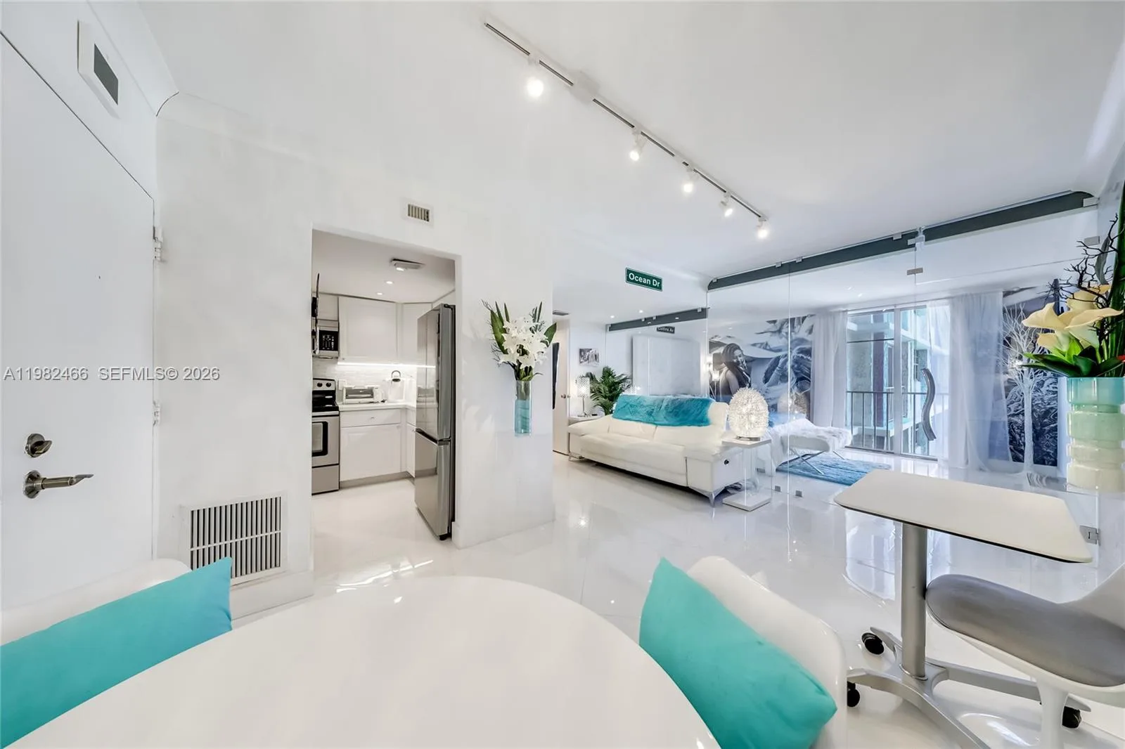 800 West Ave # 605, Miami Beach, FL 33139 photo 5