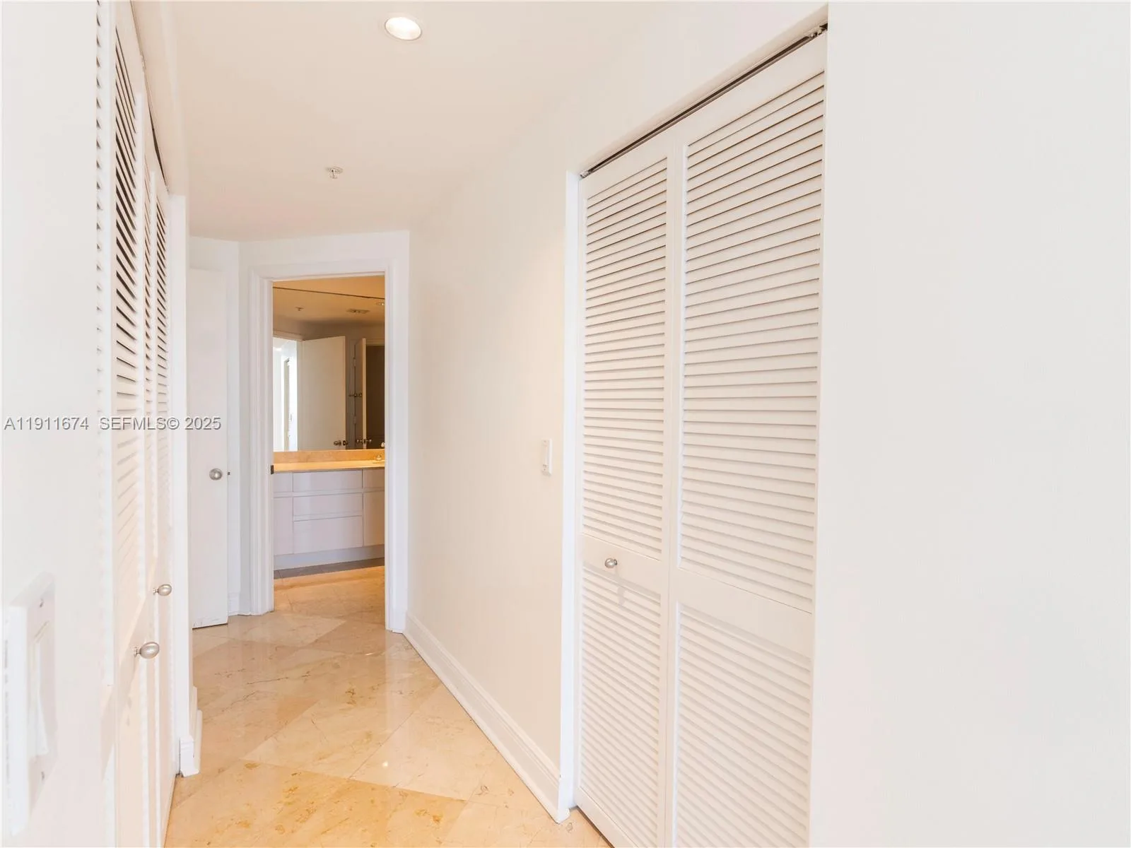 848 Brickell Key Dr # 3904, Miami, FL 33131 photo 10
