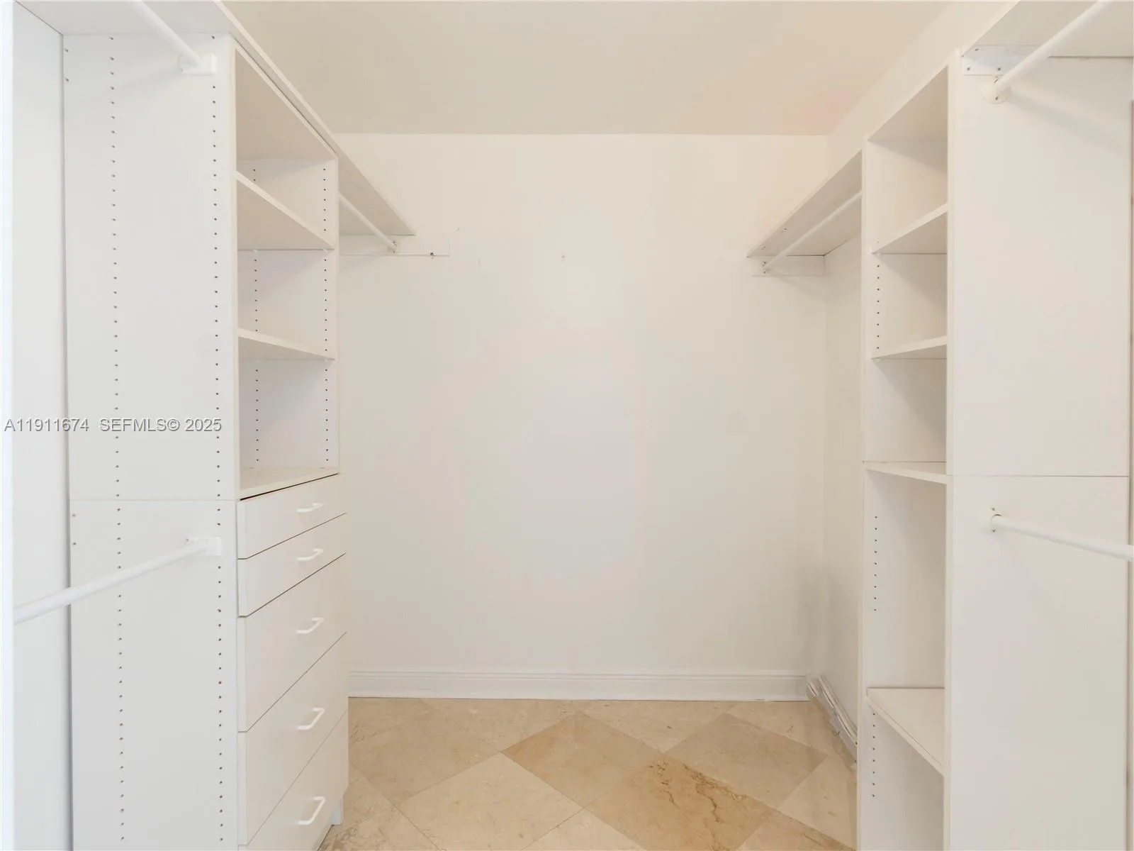 848 Brickell Key Dr # 3904, Miami, FL 33131 photo 11