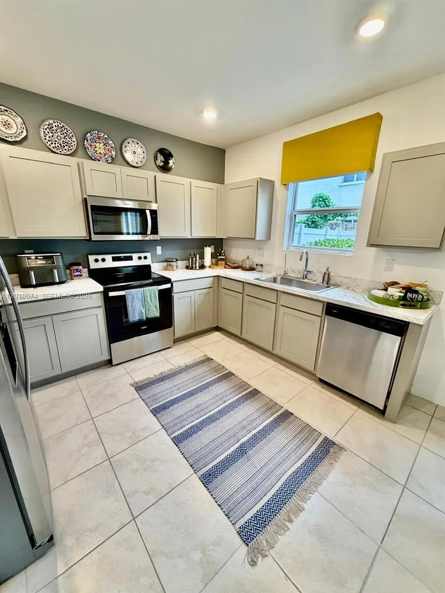1710 SE 9th Ave, Homestead, FL 33034 photo 13