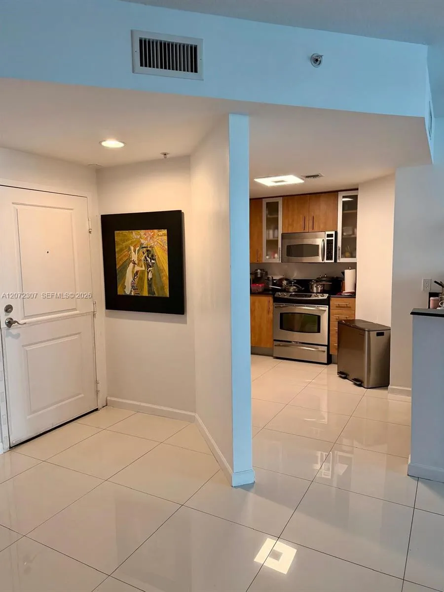 7900 Harbor Island Dr # 505, North Bay Village, FL 33141 photo 4