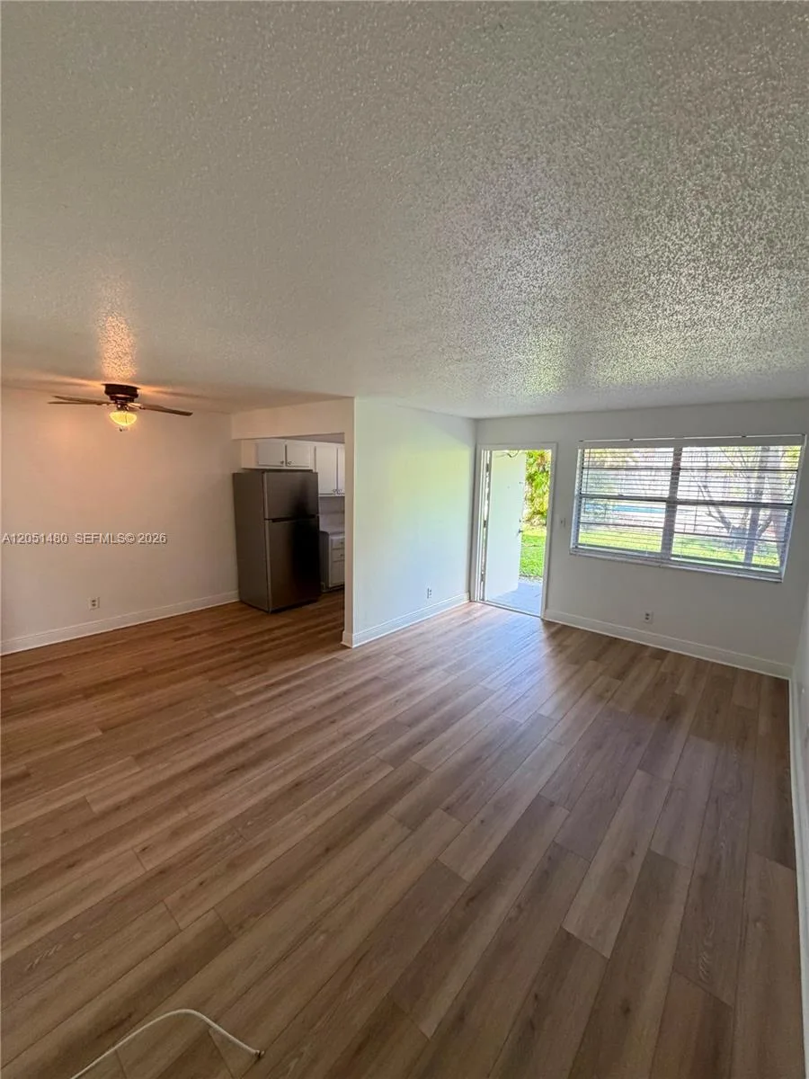 7041 Sunset Strip # 109, Sunrise, FL 33313