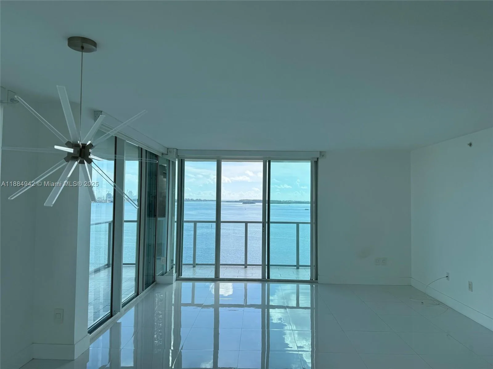 1155 Brickell Bay Dr # 1210, Miami, FL 33131 photo 10