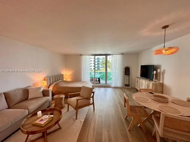 2301 Collins Ave # 511, Miami Beach, FL 33139 photo 3