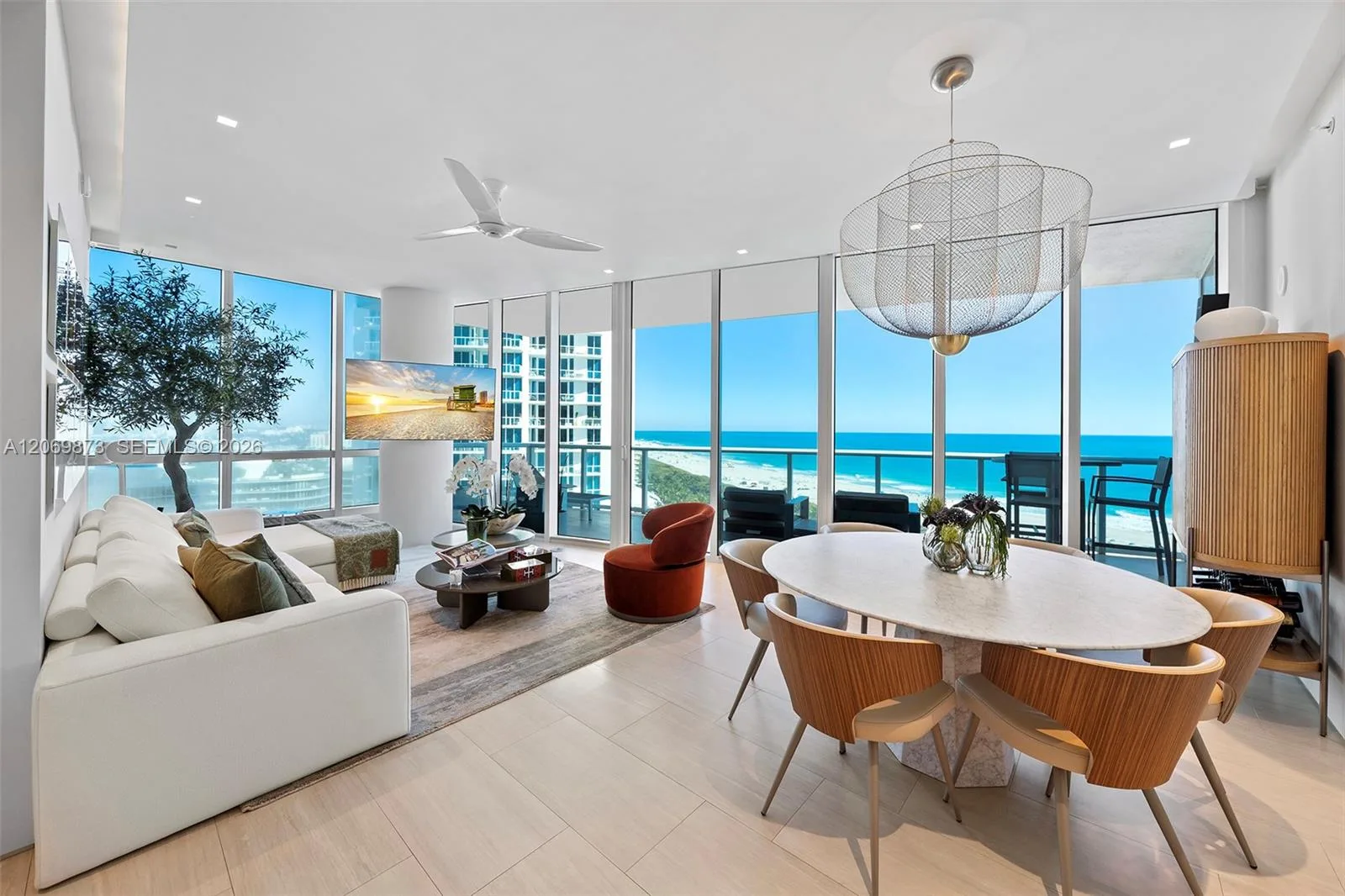 100 S Pointe Dr # 1409, Miami Beach, FL 33139 photo 9