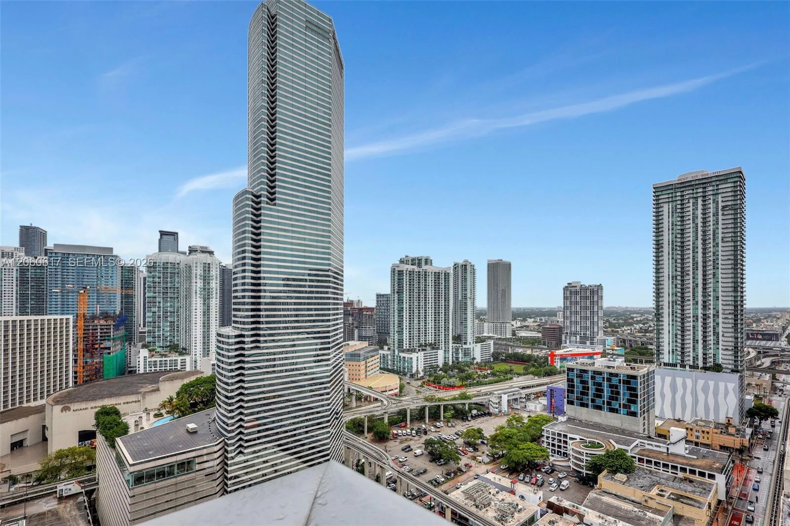 151 SE 1st St # 2511, Miami, FL 33131 photo 10